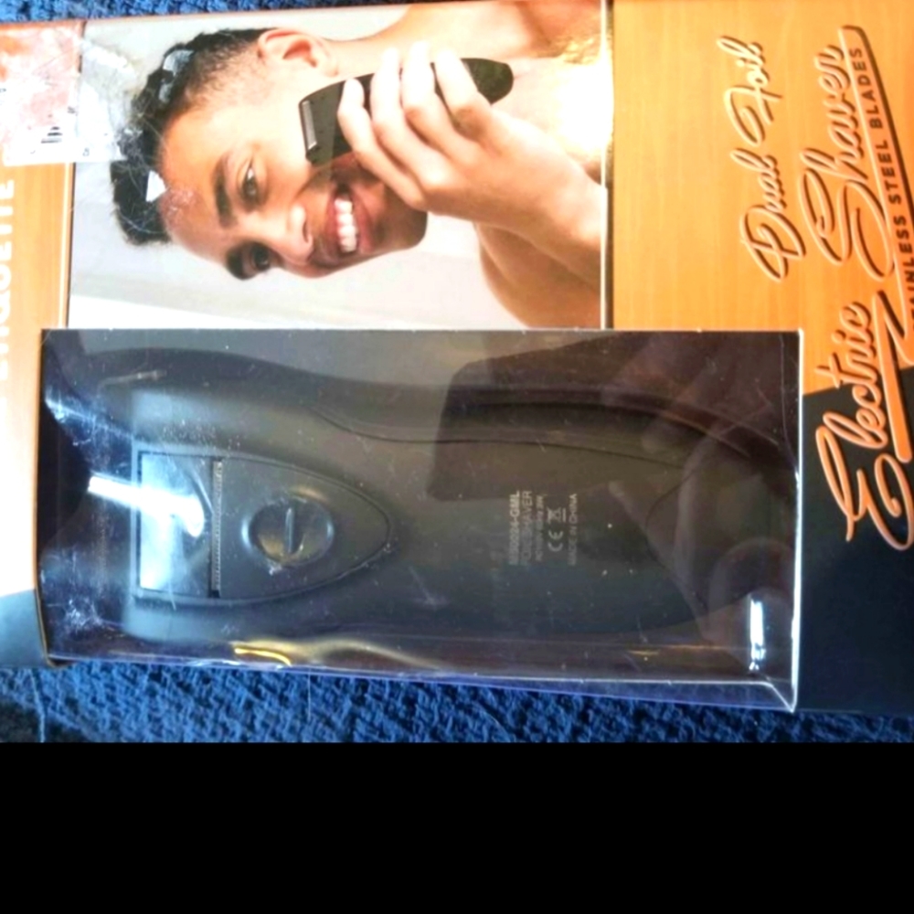 Electric Razor